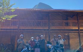 Cao nguyên đá homestay mèo vạc